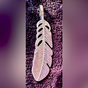 Stainless Steel Large Feather Charm Pendant NWOT